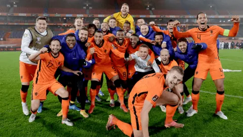 曼联逆转战平西汉姆！鲍恩头球险飞，马加萨临门一脚，1-1逼平铁锤帮